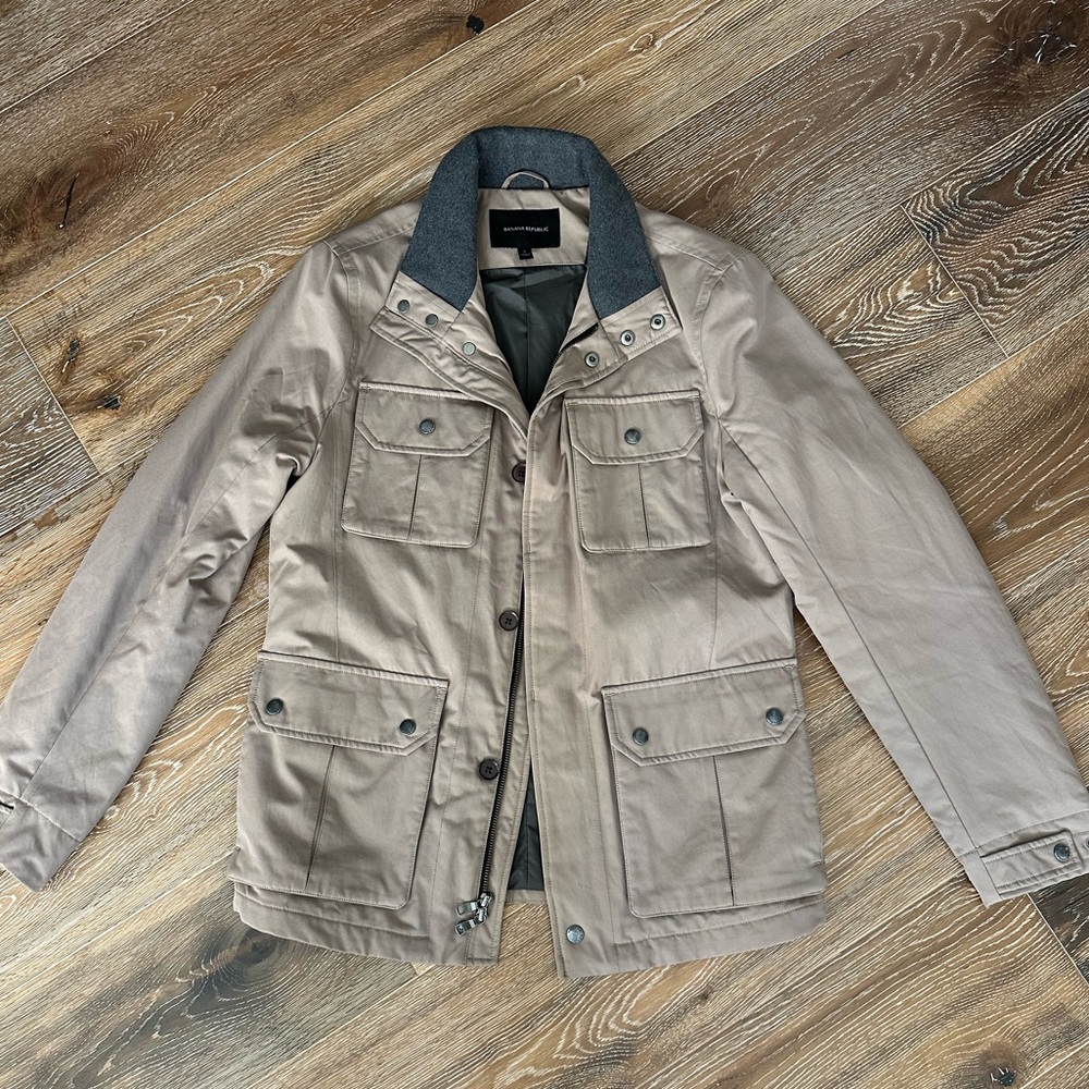 Banana Republic barn jacket S